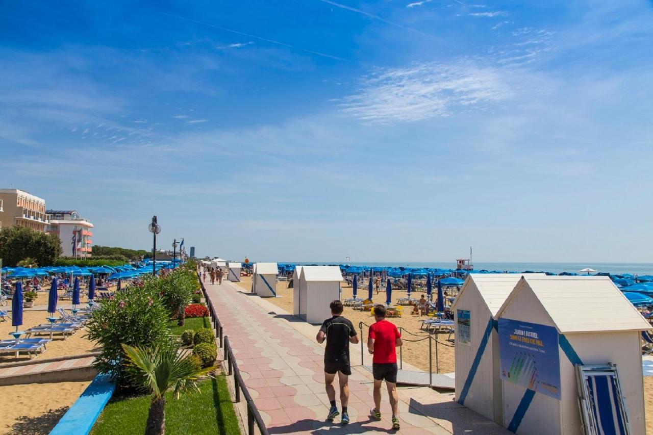 Apollo Lejlighed Lido di Jesolo Eksteriør billede